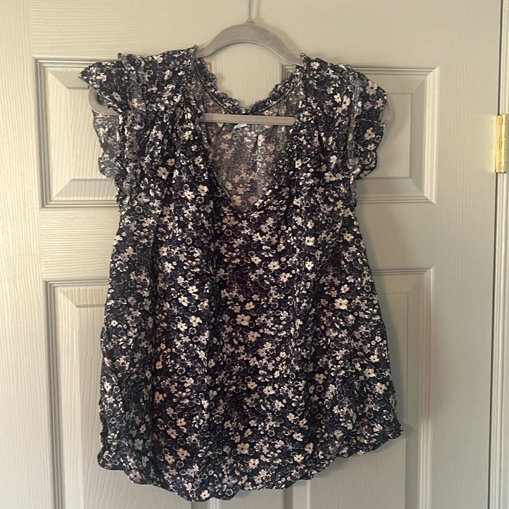 Old navy top